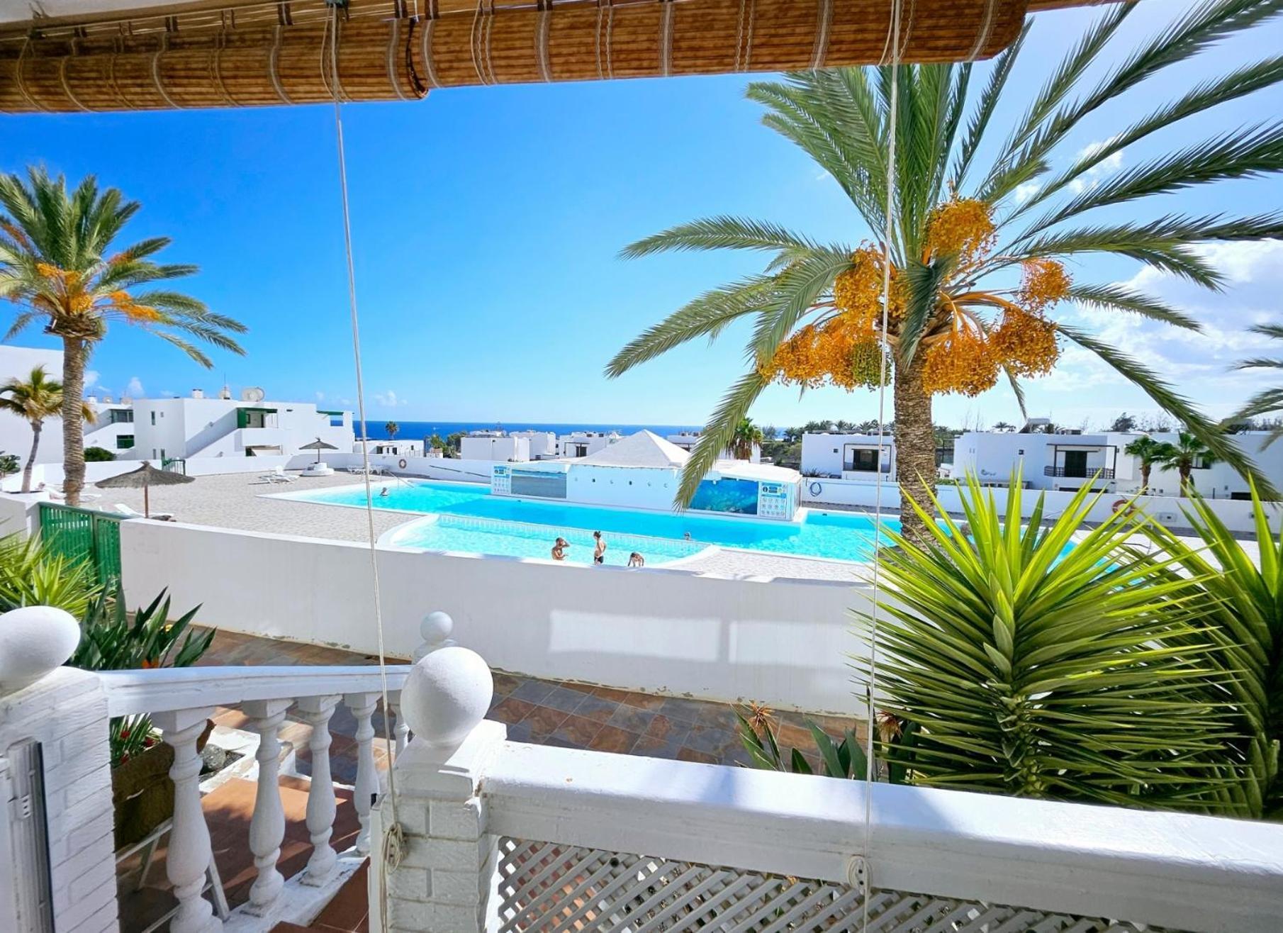 Azul Tuscan Playa Y Piscina Costa Teguise Ngoại thất bức ảnh