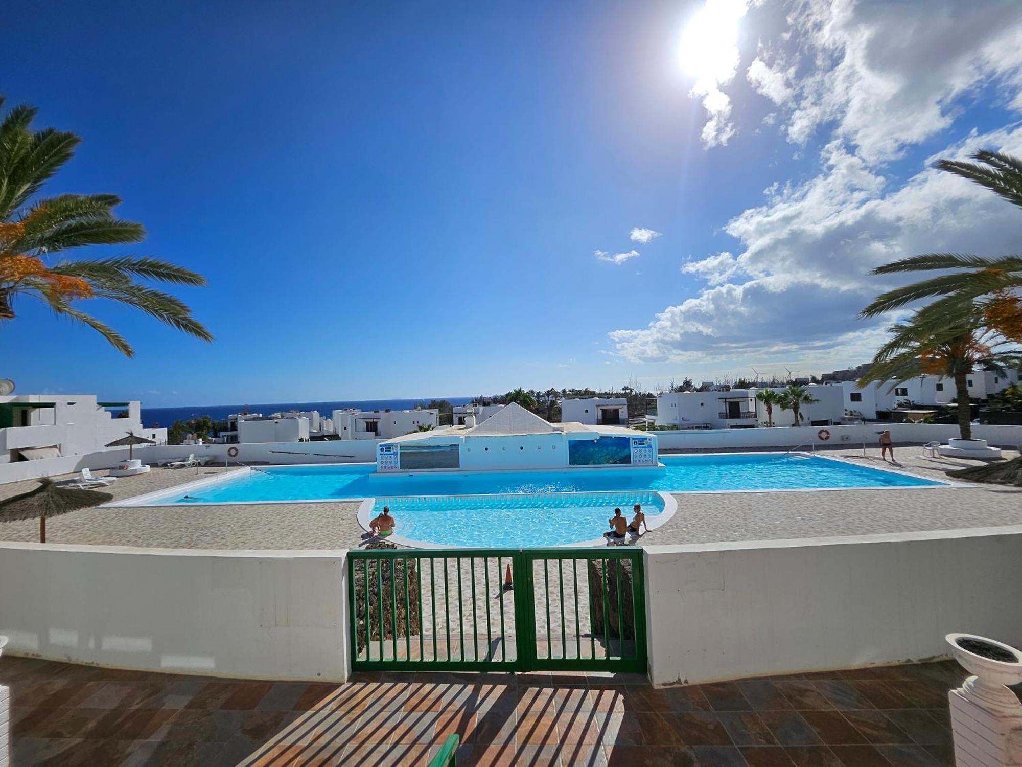 Azul Tuscan Playa Y Piscina Costa Teguise Ngoại thất bức ảnh