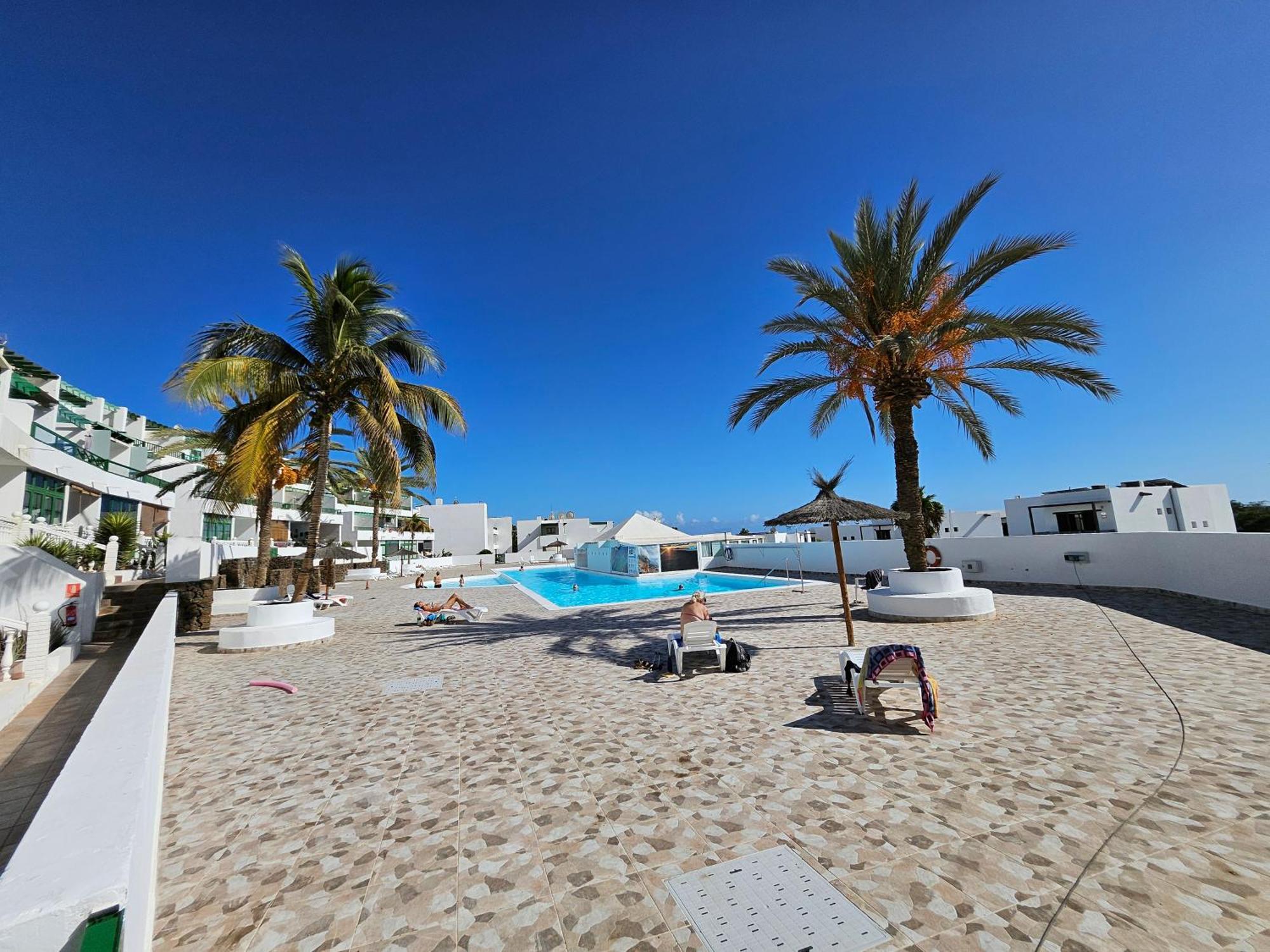 Azul Tuscan Playa Y Piscina Costa Teguise Ngoại thất bức ảnh